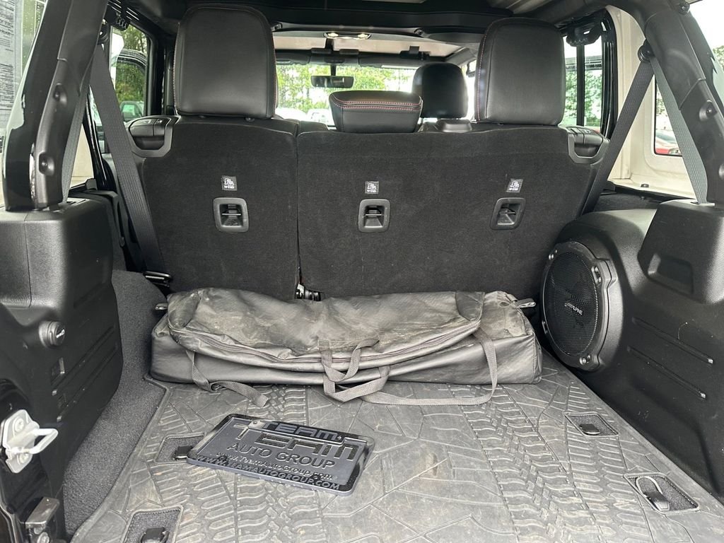 Used 2021 Black Jeep Unlimited Rubicon image 27