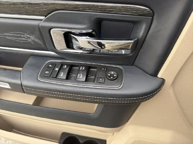 Used 2018 Black Ram Laramie Longhorn image 21