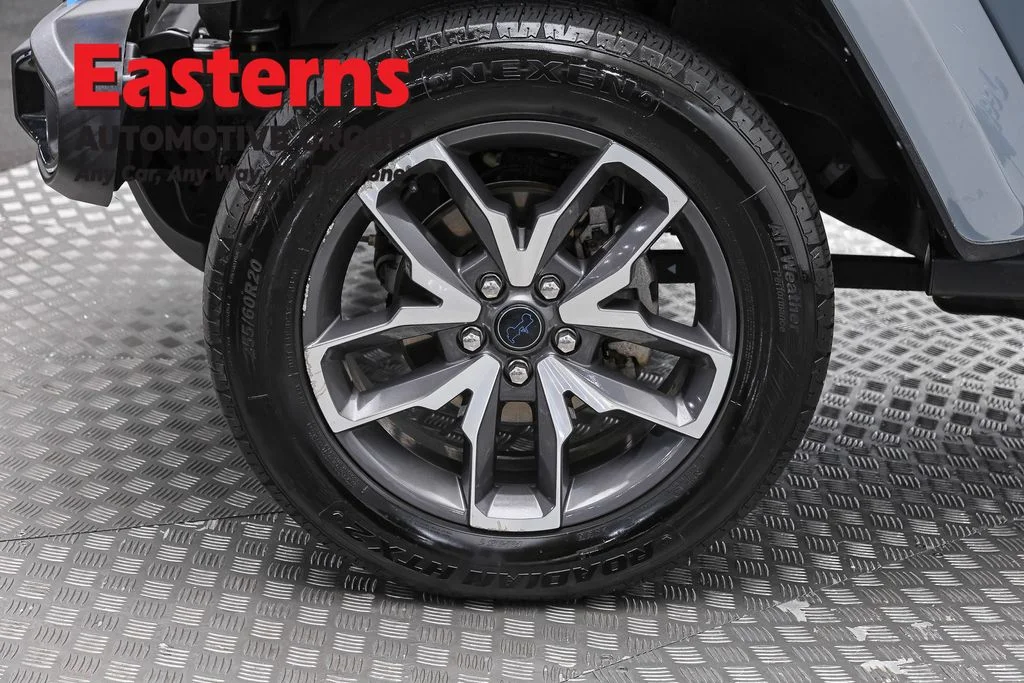Used 2024 Gray Jeep Sport S 4xe image 33
