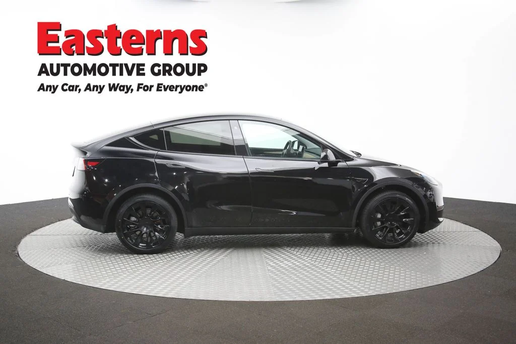 Used 2023 Black Tesla Long Range image 39