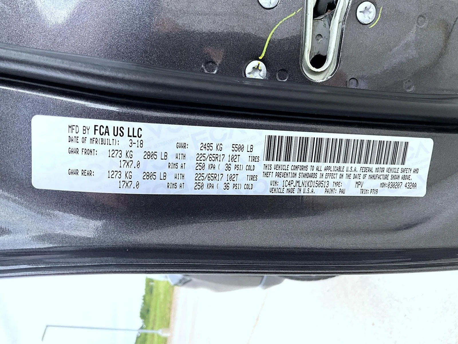 Used 2019 Gray Jeep Latitude Plus image 27