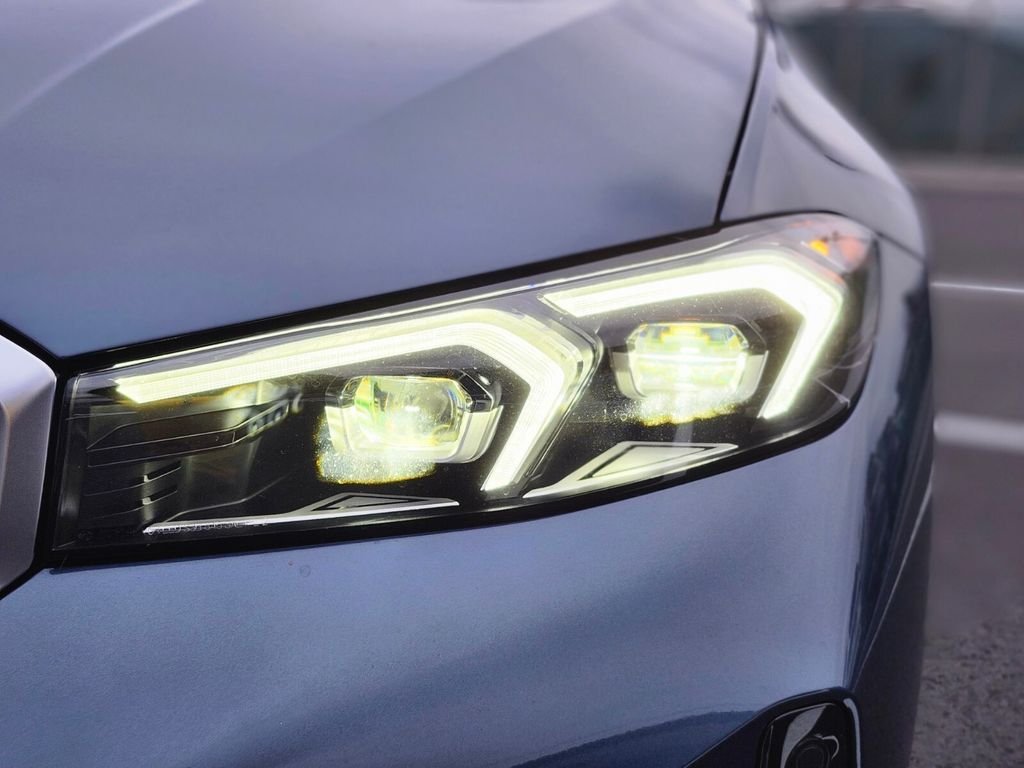 2026 BMW 3 Series 330i - Photo 10