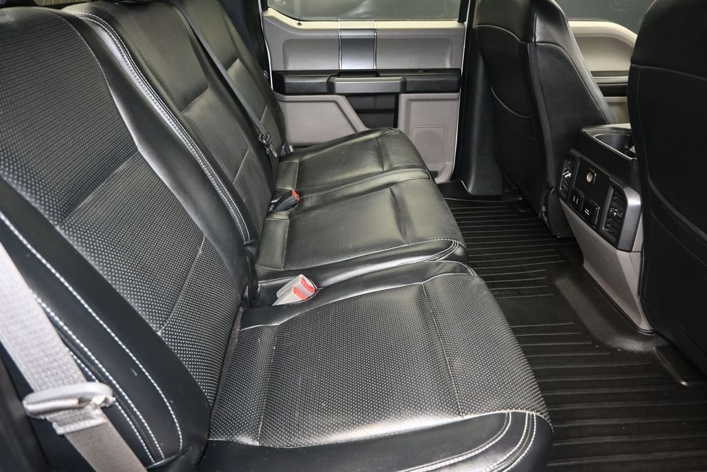Used 2019 White Ford XLT image 21