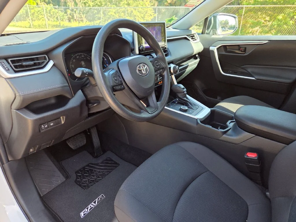 Used 2025 White Toyota LE image 26