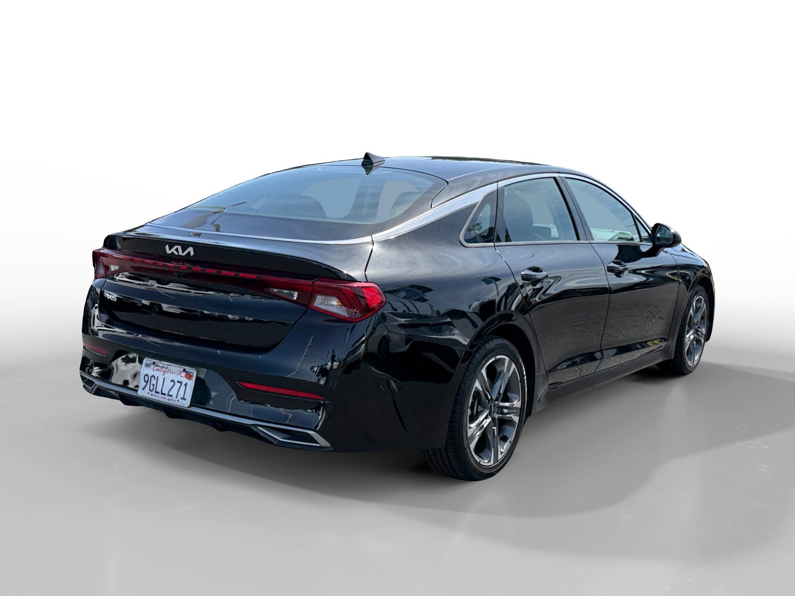 Used 2023 Ebony Black Kia EX image 5