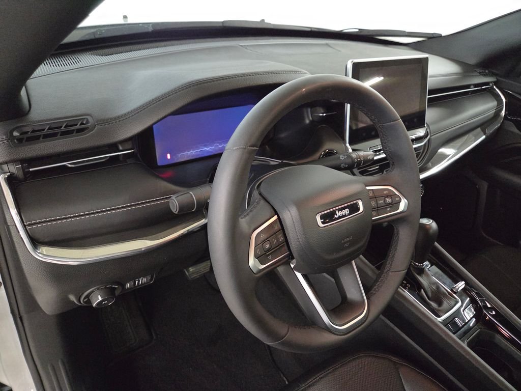 Used 2024 White Jeep Limited image 18