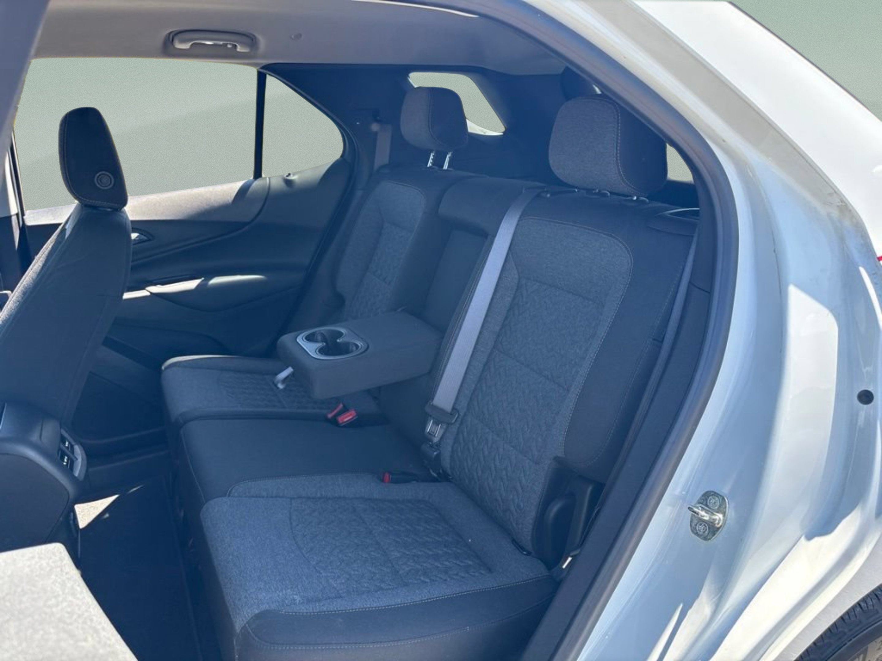 Used 2022 Summit White Chevrolet LT image 21