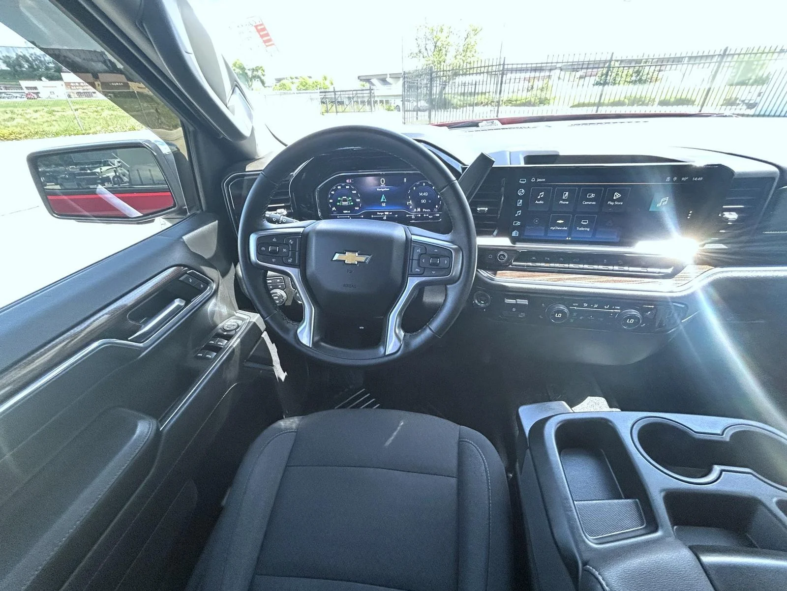 2024 Chevrolet Silverado 1500 LT - Photo 13