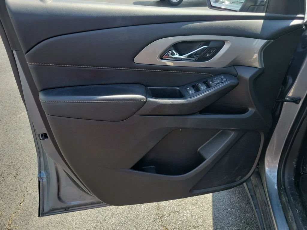 Certified Used 2021 SATIN STEEL METALLIC Chevrolet LS image 21