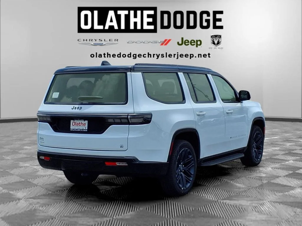 New 2026 Bright White Clear-Coat Exterior Paint Jeep 85th Anniversary Edition image 29