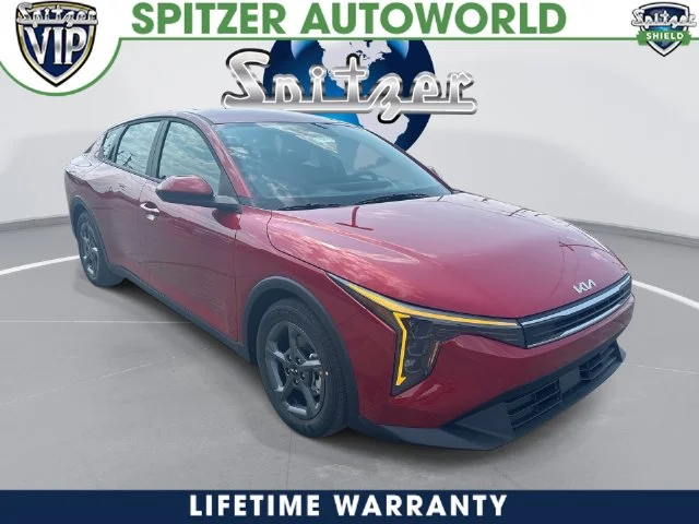 2026 Kia K4 LXS