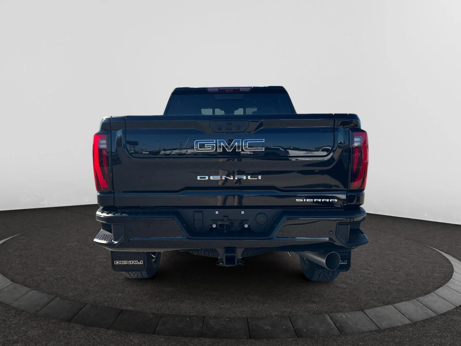 New 2026 Onyx Black GMC Denali Ultimate image 4