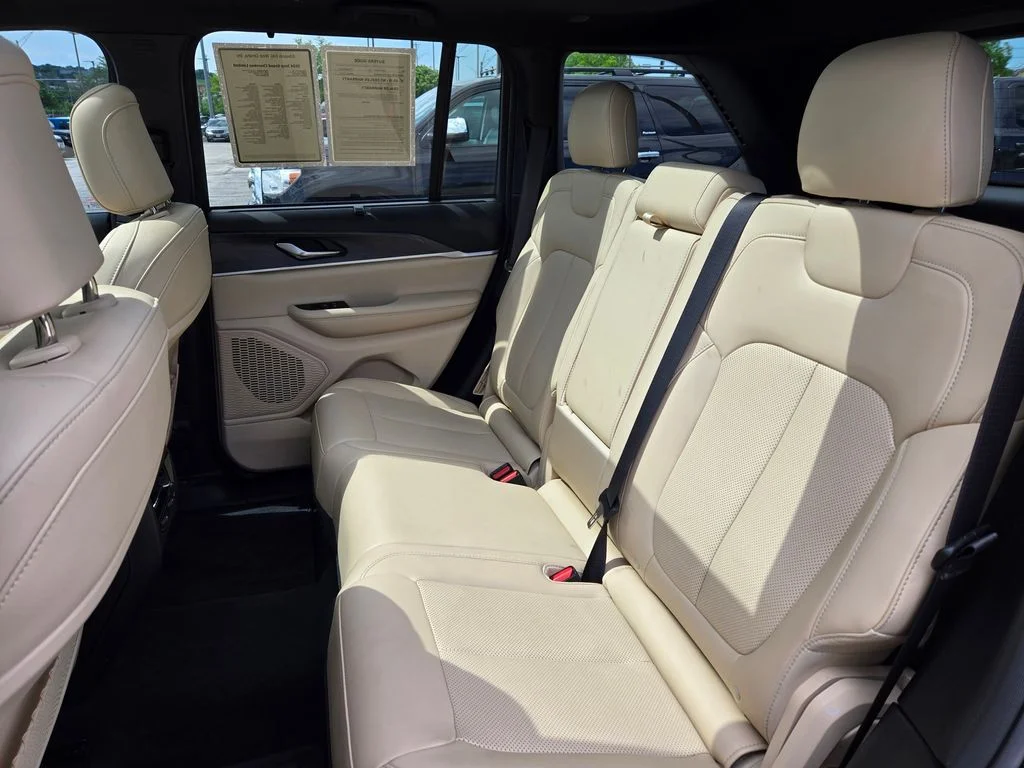 Used 2024 Black Jeep Limited image 32