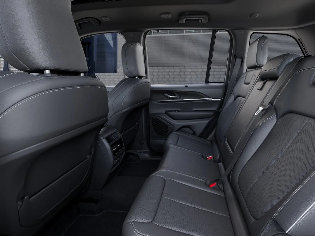 2025 Jeep Grand Cherokee Limited - Photo 24