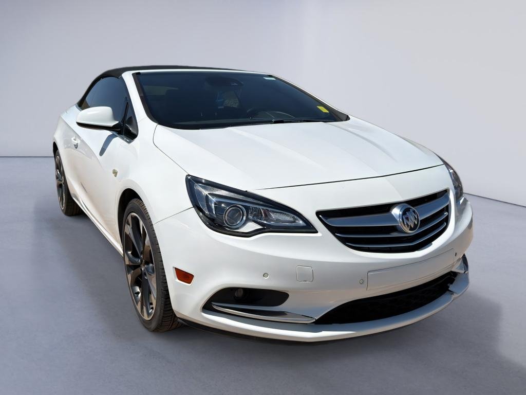 Used 2018 Summit White Buick Premium image 1