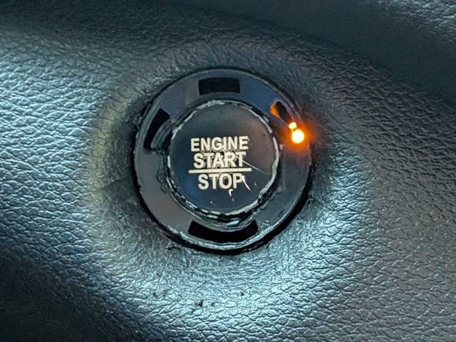 Used 2020 White Jeep Limited image 31