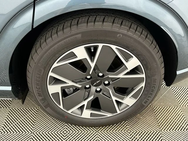 New 2026 Genesis GV60 Base
