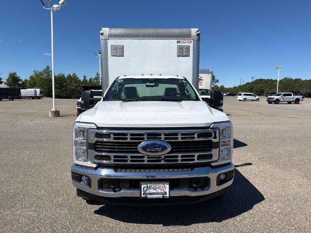 2026 Ford F-350 Super Duty Chassis Cab XL - Photo 31