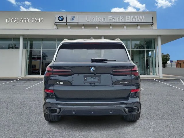 New 2026 Black Sapphire Metallic BMW xDrive40i image 5