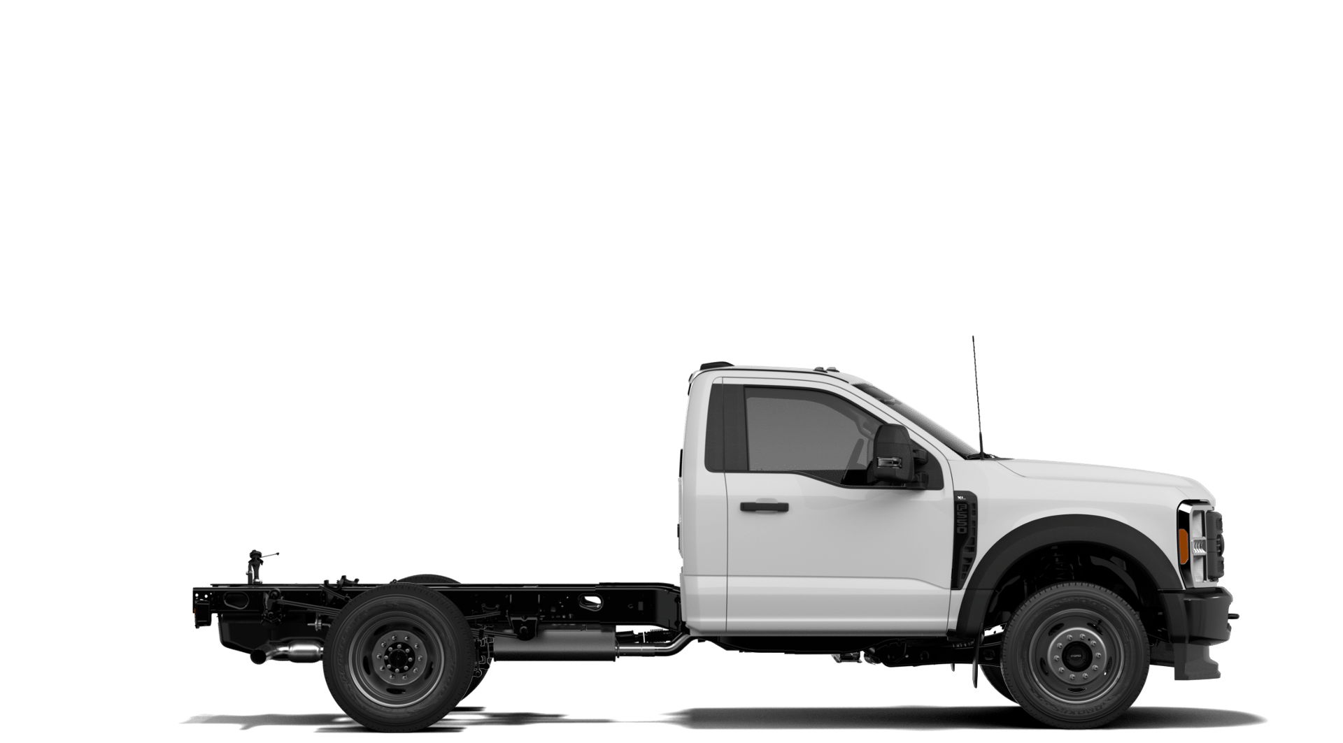 New 2027 Oxford White Ford F-550® XL image 6