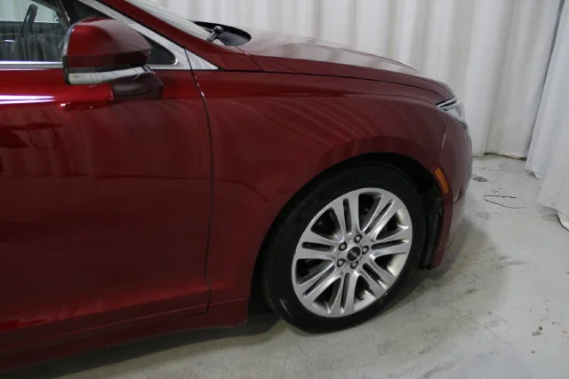Used 2016 Red Lincoln Base image 35
