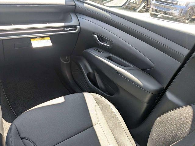 New 2026 Silver Hyundai SEL FWD image 17