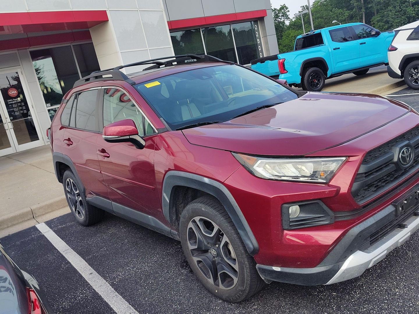 Used 2019 Ruby Flare Pearl Toyota Adventure image 8
