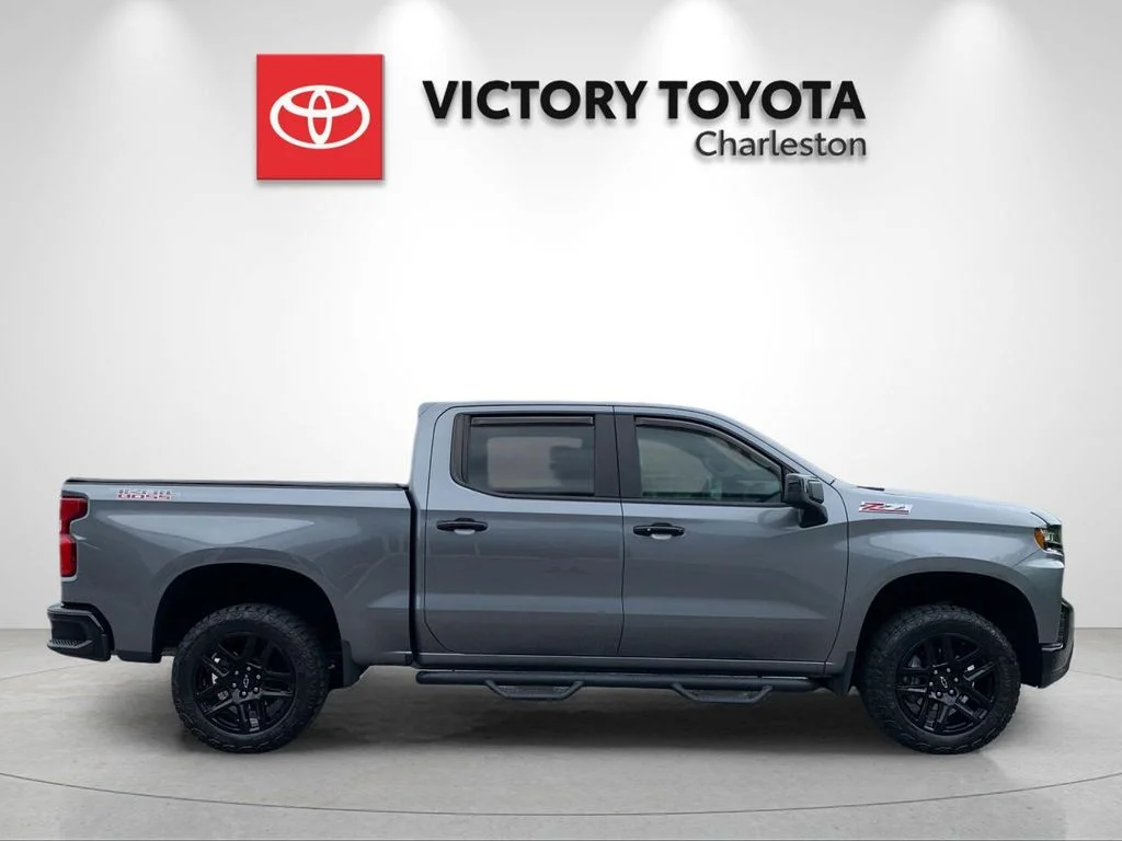 Used 2021 Gray Chevrolet LT Trail Boss image 6
