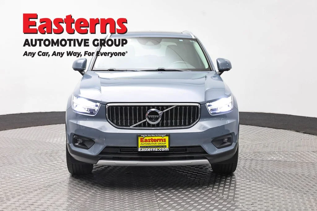 Used 2021 Gray Volvo T4 Inscription image 2