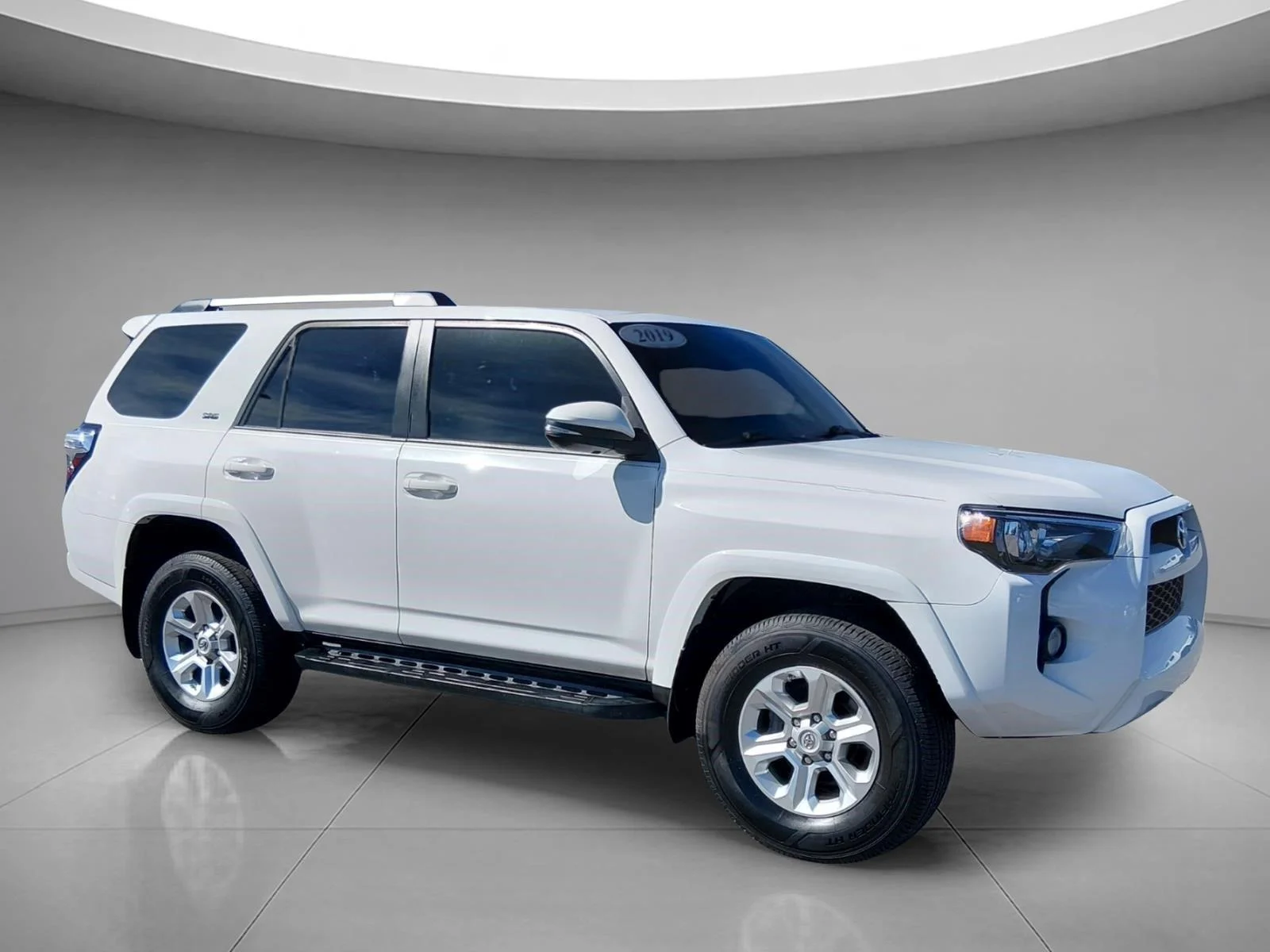 Used 2019 Super White Toyota SR5 Premium image 7