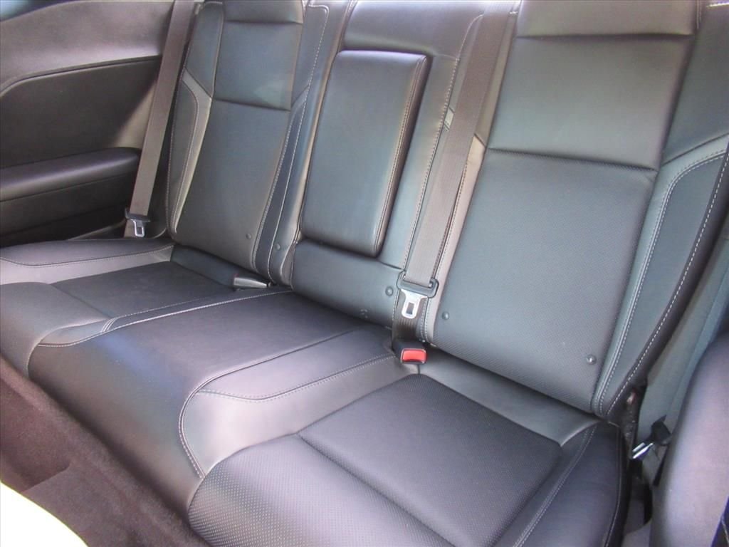 Used 2018 White Dodge R/T image 15