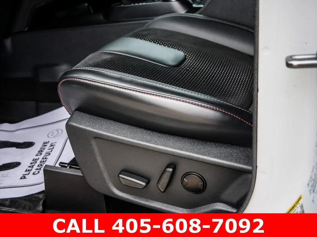 Used 2024 White Ford Raptor image 47