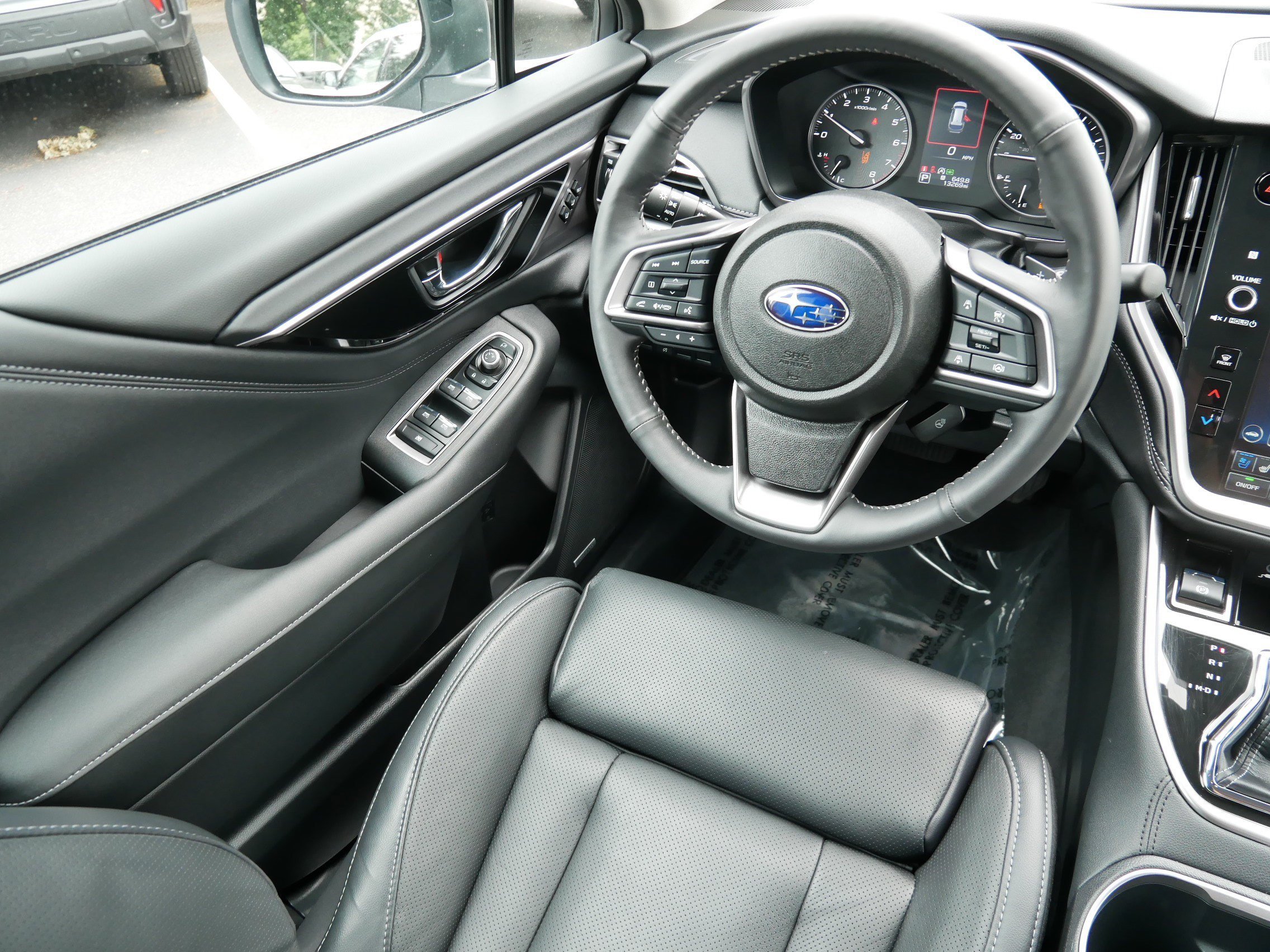 Certified Used 2025 Ice Silver Metallic Subaru Touring image 9