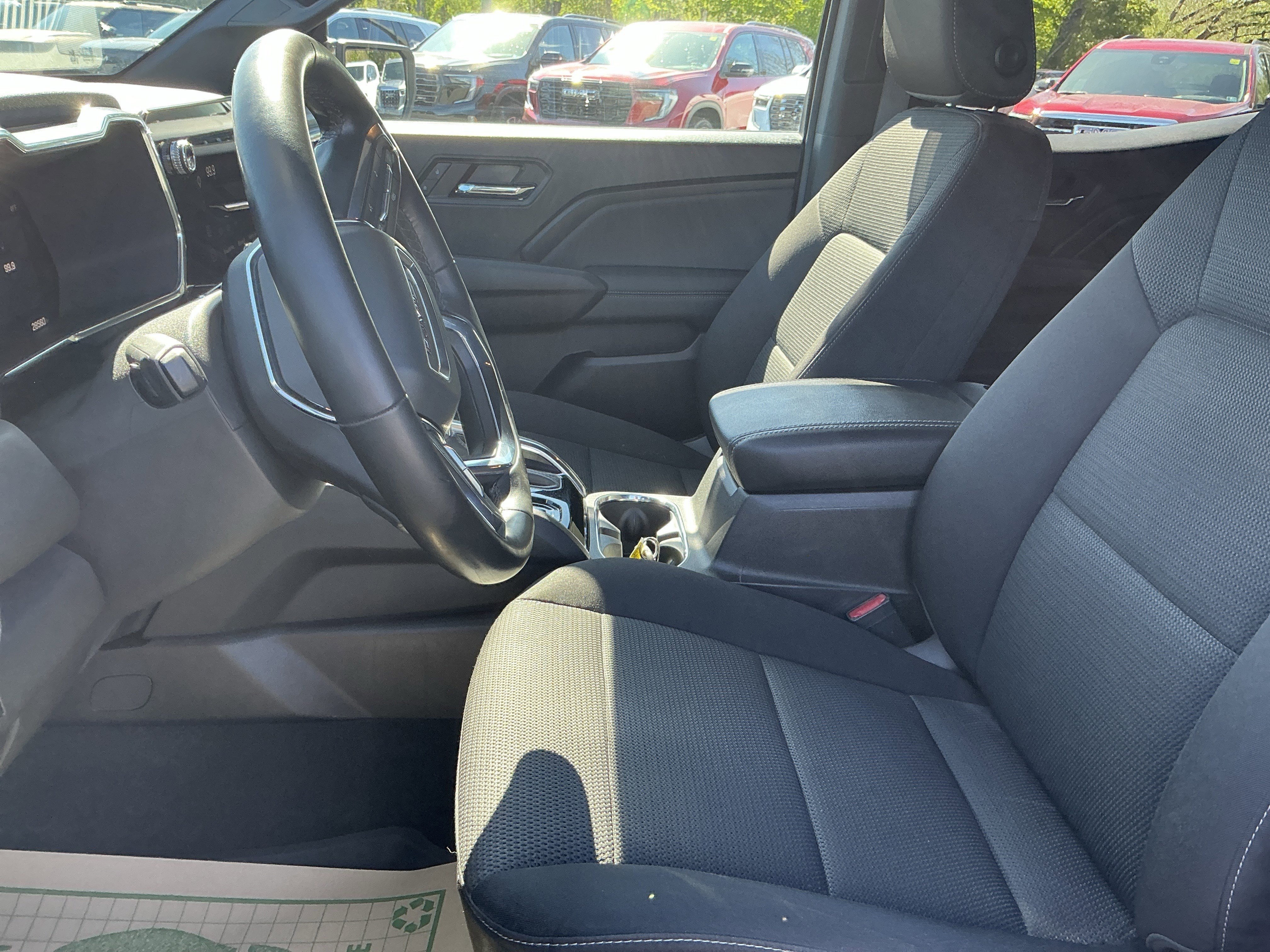 Used 2024 Onyx Black GMC 4WD Elevation image 15