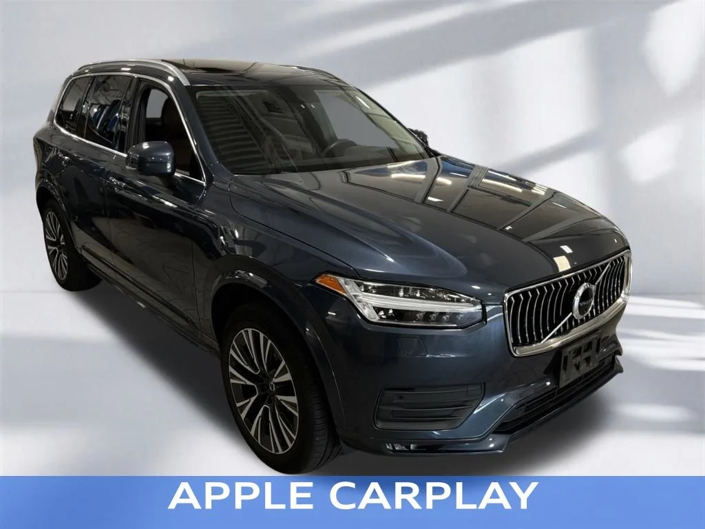 Used 2020 Blue Volvo T6 Momentum image 10