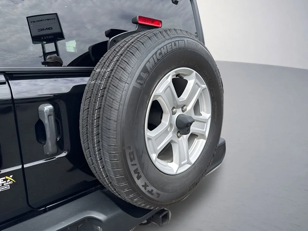 Used 2021 Black Jeep Unlimited Sport S image 30