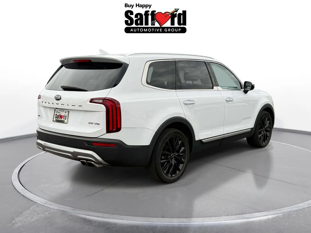 Used 2021 White Kia SX image 8