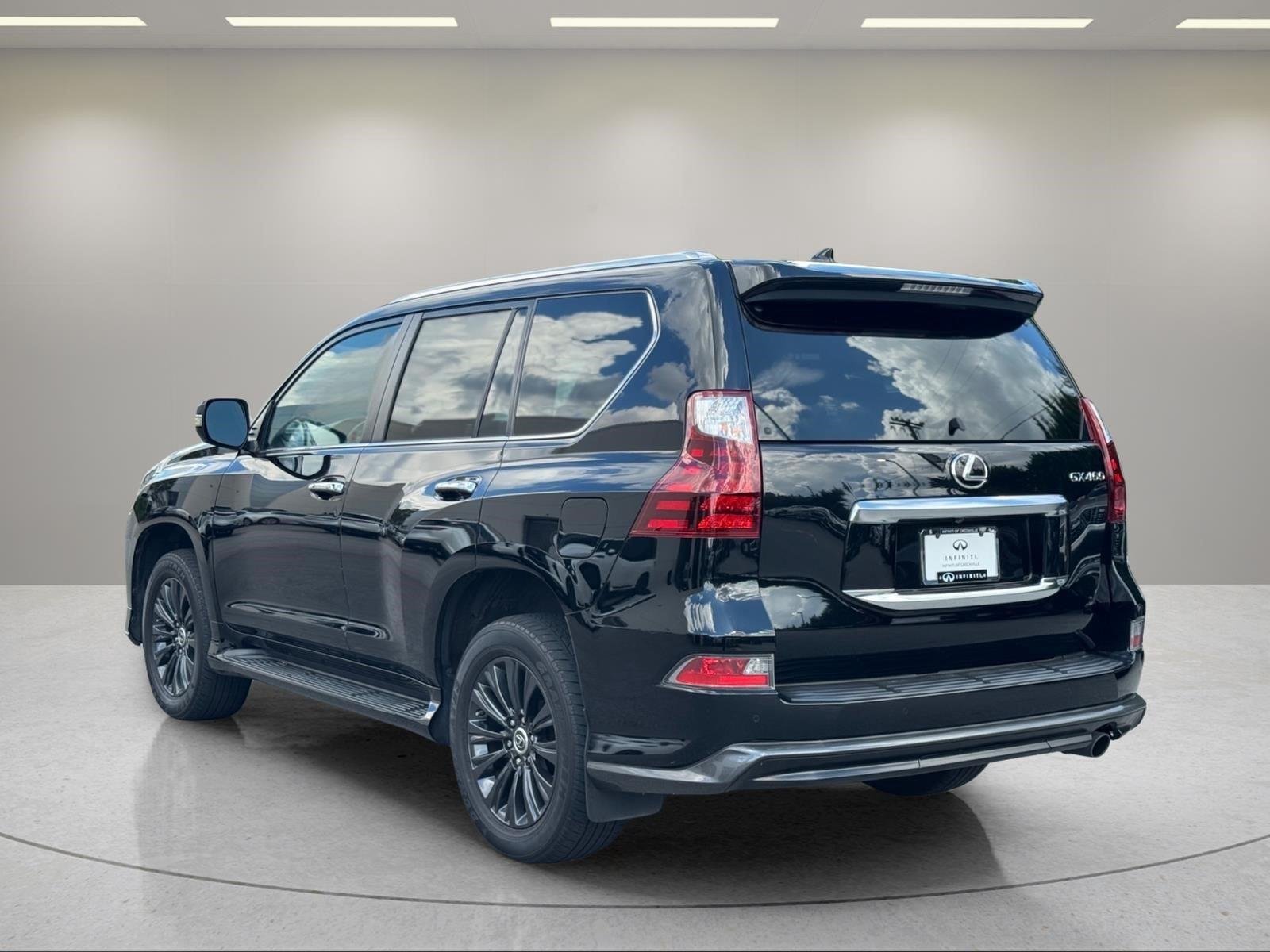 Used 2022 Black Onyx Lexus GX 460 Luxury image 3