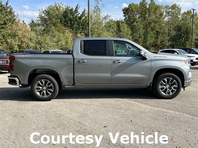 2026 Chevrolet Silverado 1500 LT photo 4