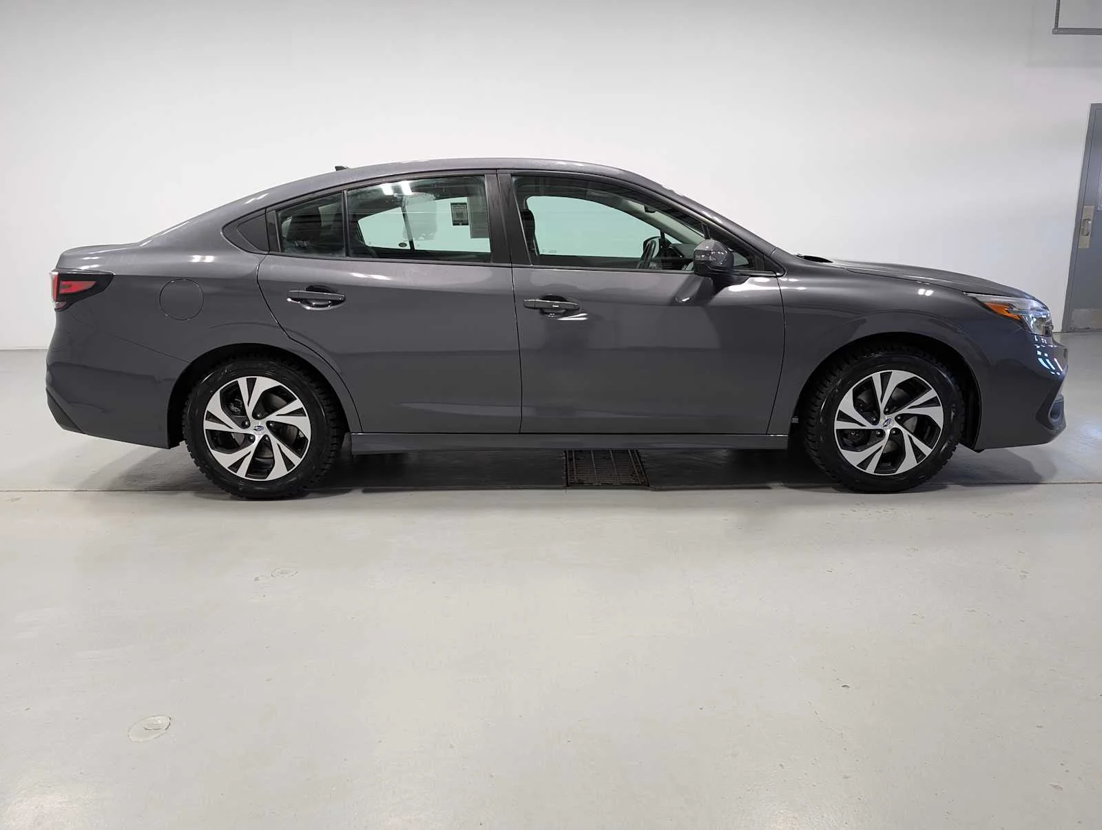 Used 2024 Magnetite Gray Metallic Subaru Premium image 7