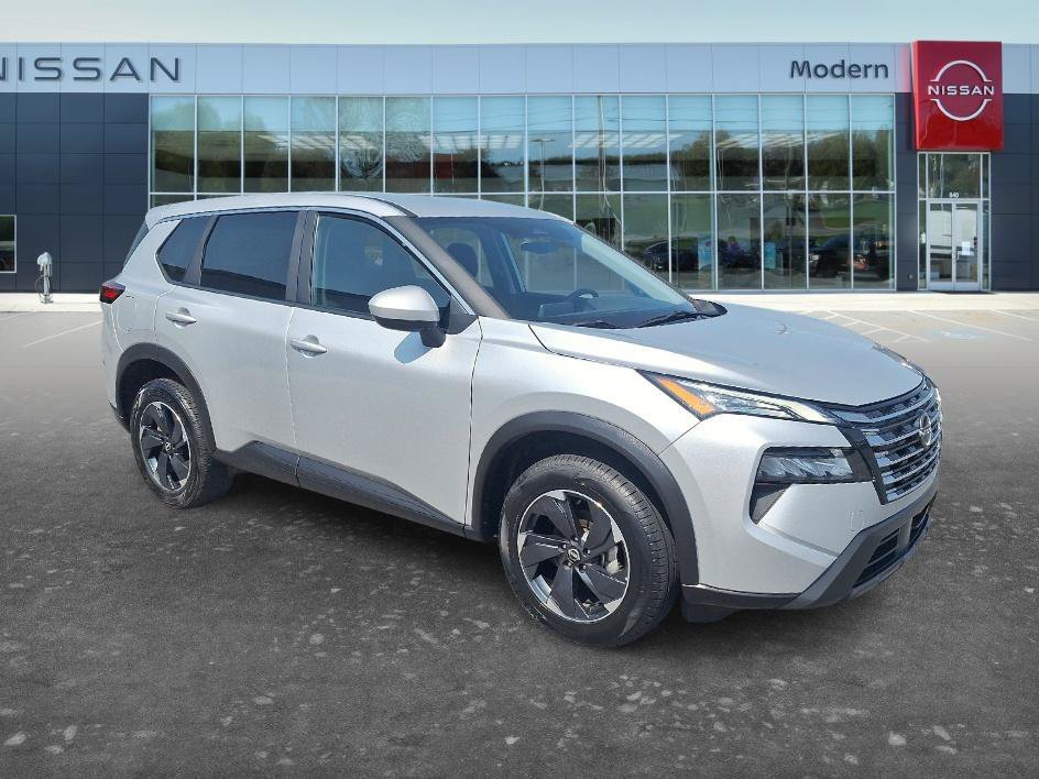 Used 2025 Brilliant Silver Metallic Nissan SV image 3