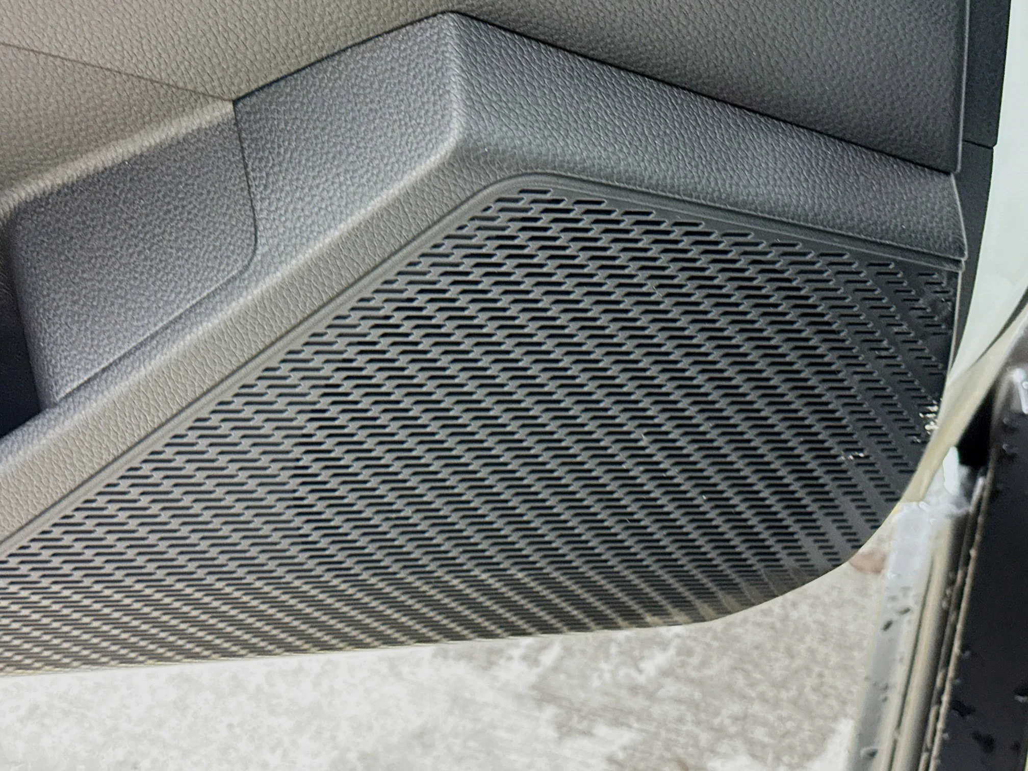 2025 Honda Accord SE - Photo 14