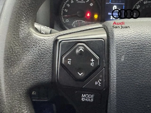 Used 2018 White Toyota SR image 25