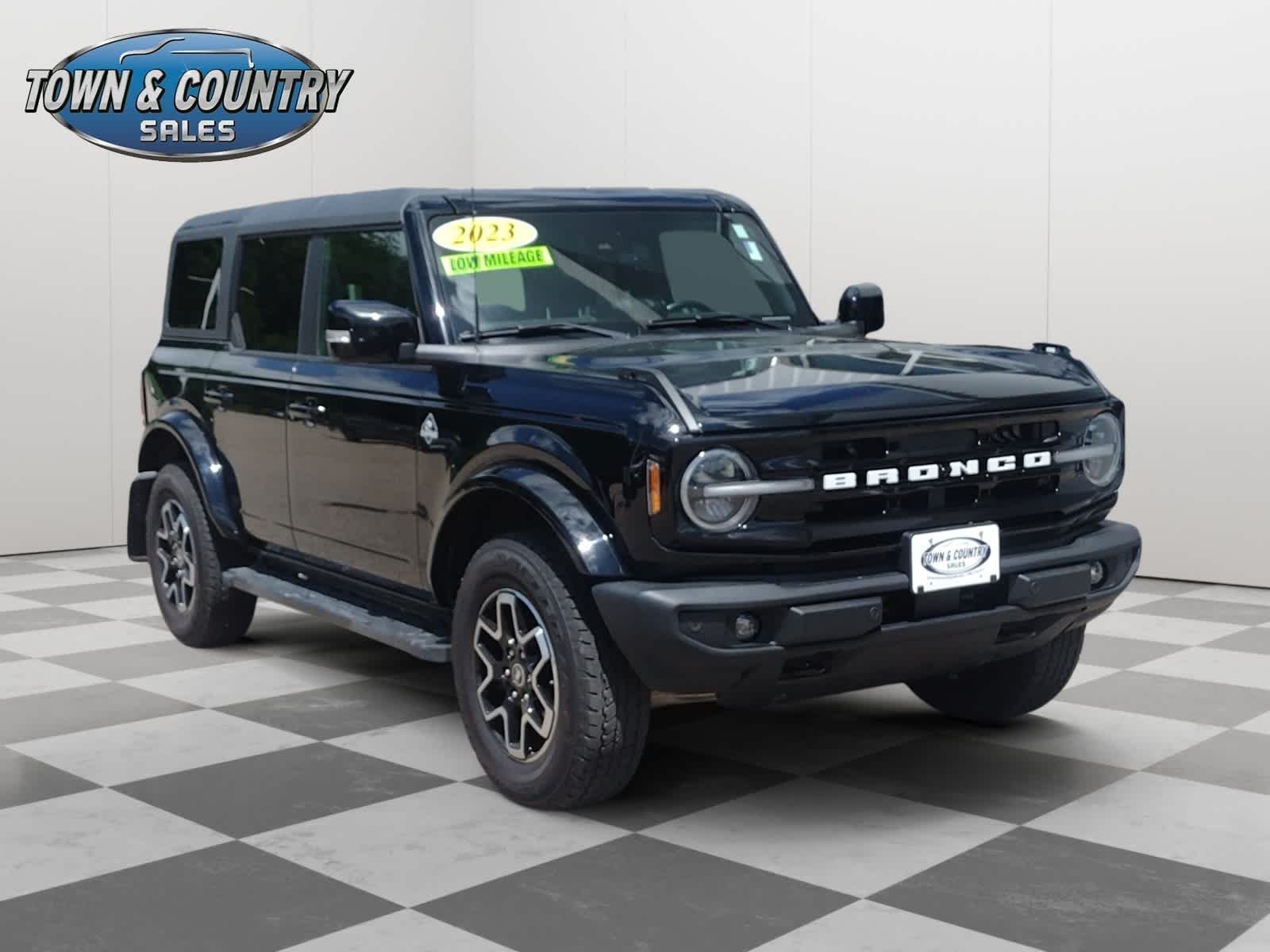 2023 Ford Bronco Outer Banks
