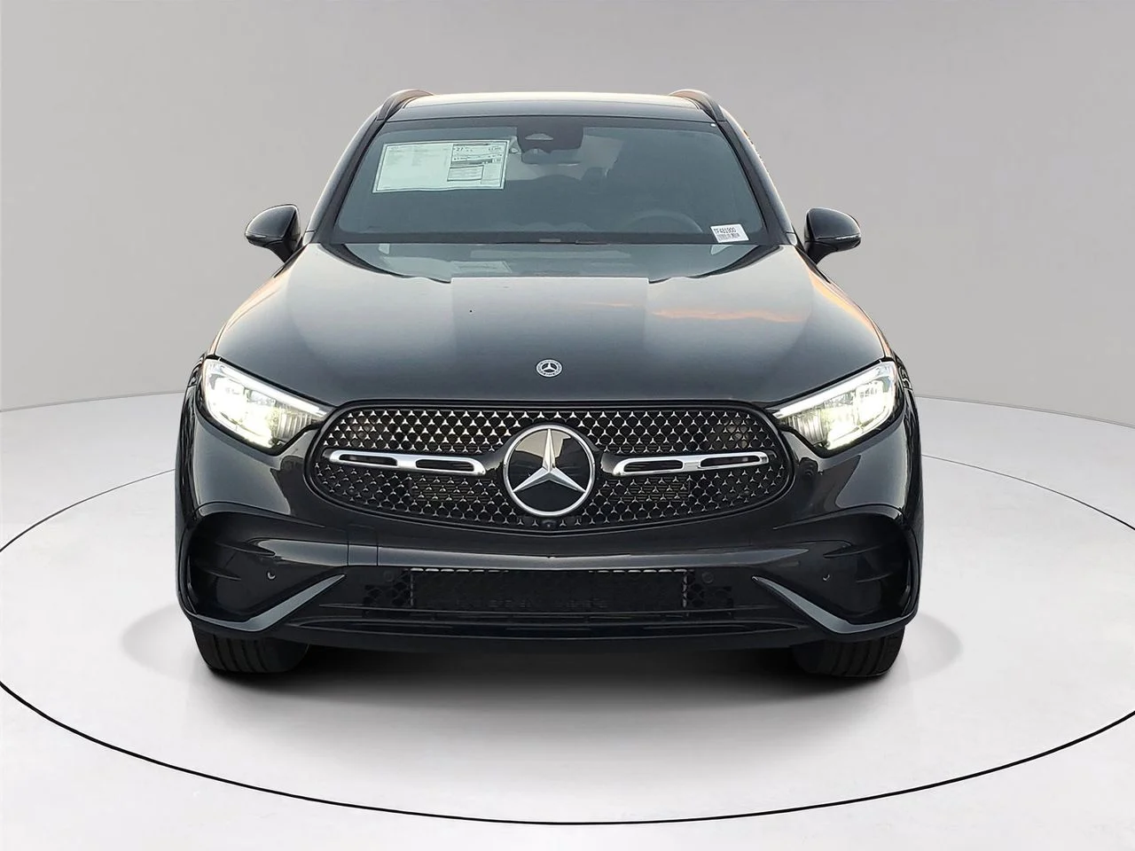 New 2026 Graphite Grey Metallic Mercedes-Benz GLC 300 image 2