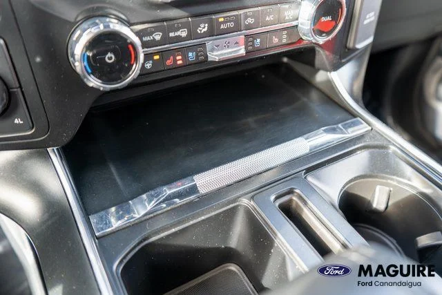 2023 Ford F-150 Raptor - Photo 38
