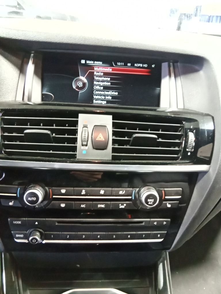 Used 2016 Black Sapphire Metallic BMW xDrive35i image 19