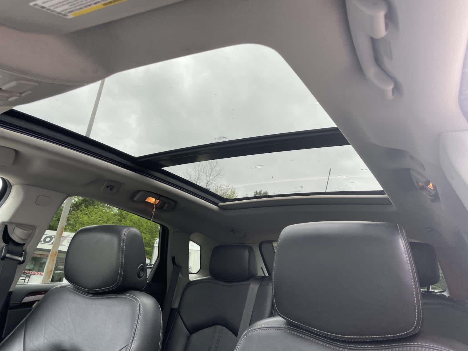 Used 2015 Radiant Silver Metallic Cadillac Luxury Collection image 5