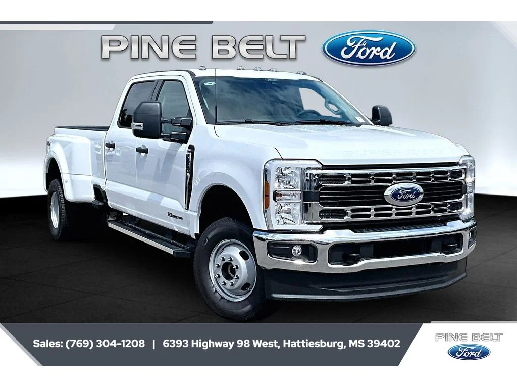 2026 Ford F-350 XLT 4x4 Crew Cab 8' Box DRW's photo