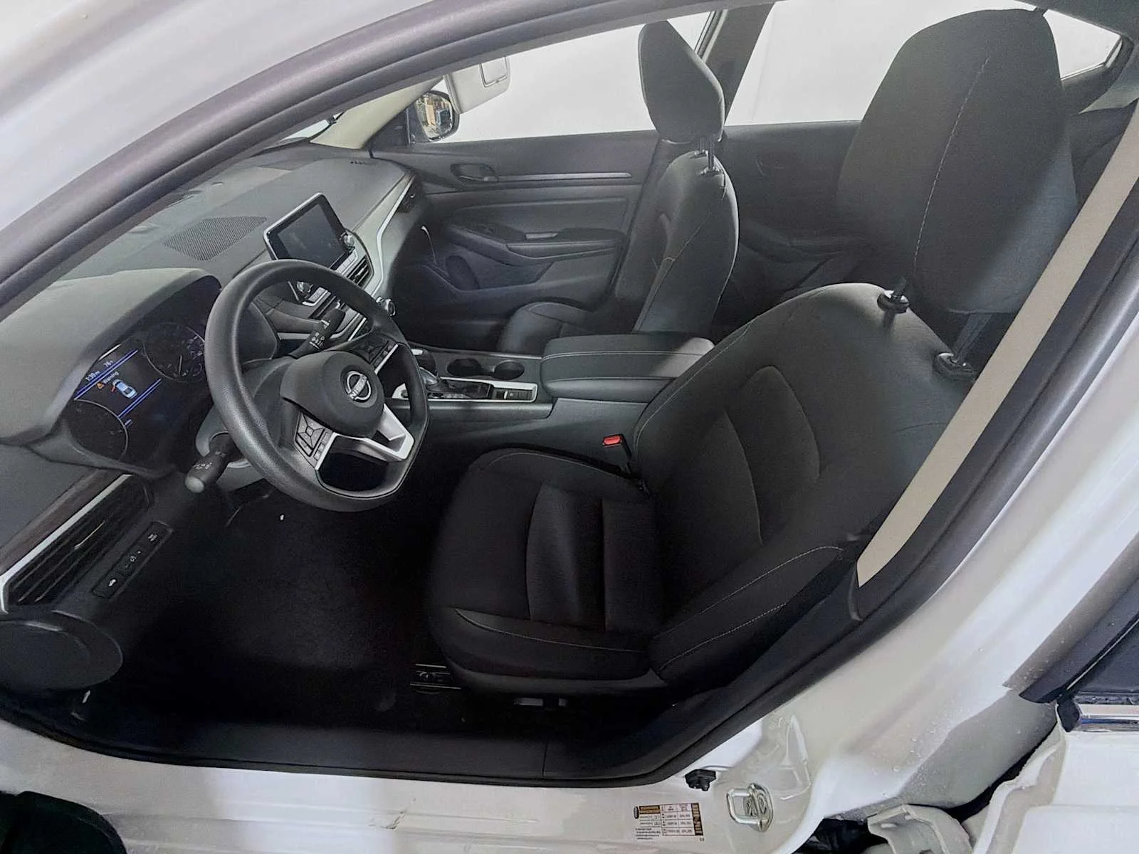 New 2026 Pearl White TriCoat Nissan SV image 4